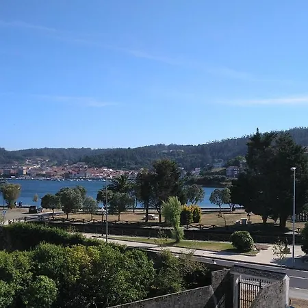 Mirador De *